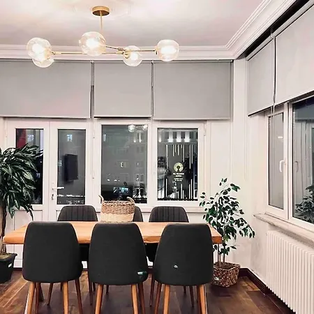 New 4bedroom 3bathroom Elevator Fatih/balcony Ac Apartment *