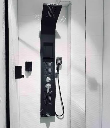 New 4bedroom 3bathroom Elevator Fatih/balcony Ac Διαμέρισμα Κωνσταντινούπολη